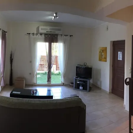 Ioanna's Dreams Villas *